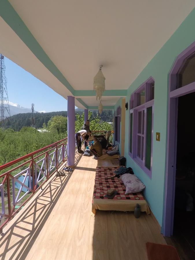 One Light Hostel Manāli Exteriér fotografie